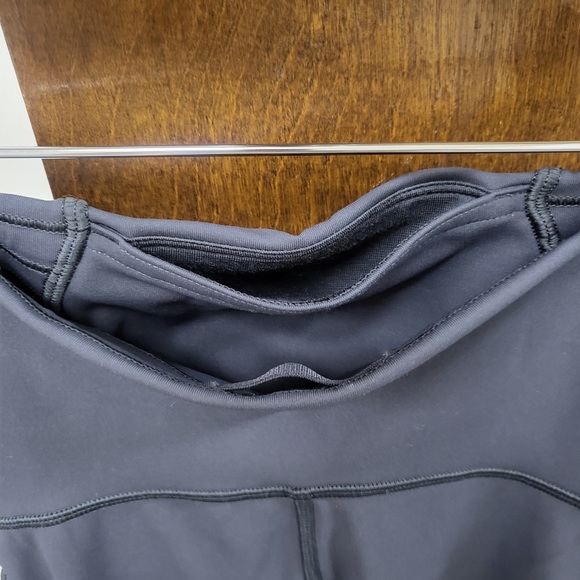 Grey Lululemon Leggings Size 2 - Picture 4 of 4